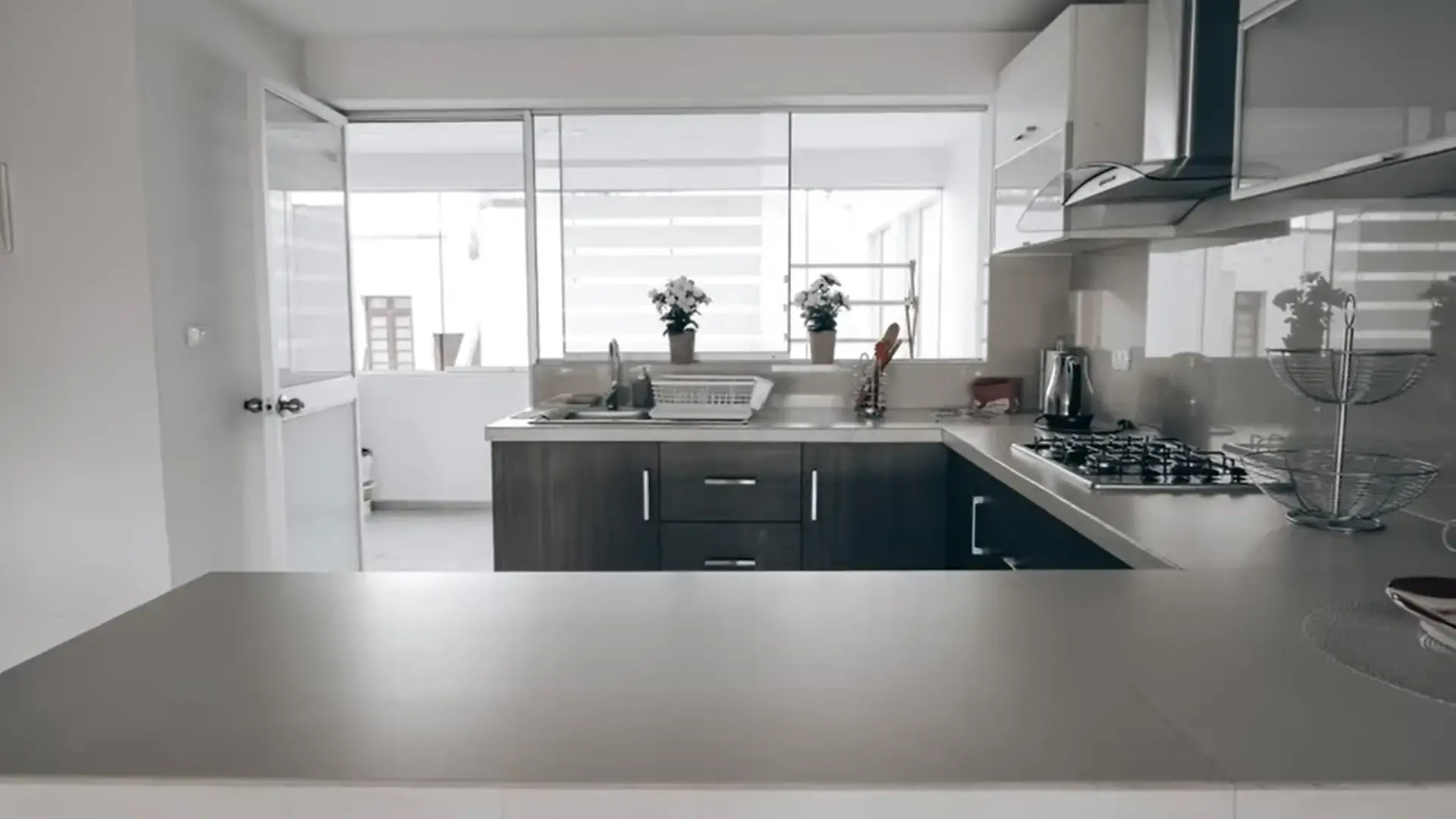 U-Shaped Kitchen Layout