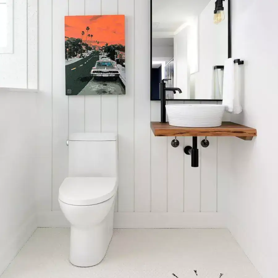 Complete Bathroom Remodeling Greensboro Before & After (1)